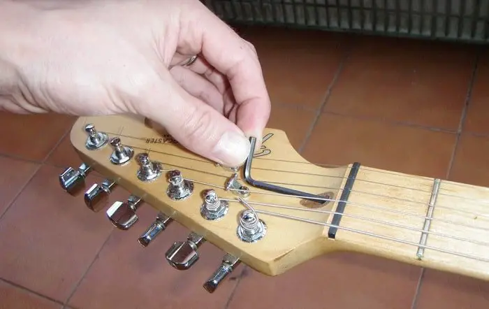 guitar neck adjustments tutorial