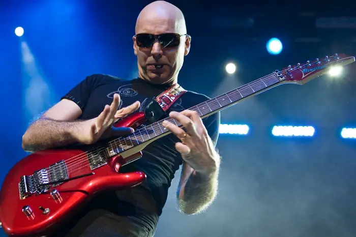 joe satriani red guitar