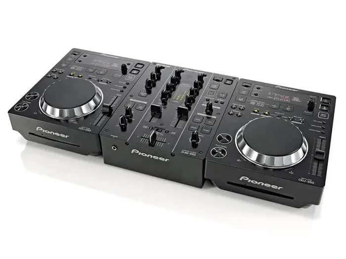 CDJ350 is one such product from Pioneer's lineup