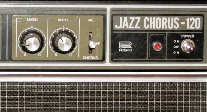 Jazz chorus 120: speed control and Depth control