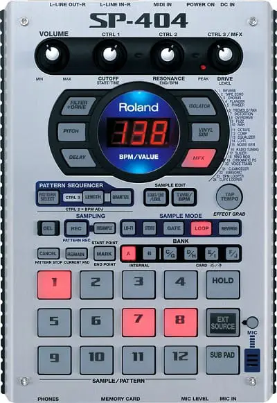 Roland SP404 you will be greeted by a very aesthetic piece of equipment.