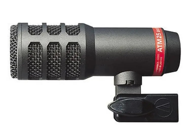 Hypercardioid dynamic microphone overview