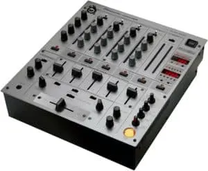 Four channel mixer from pioneer 