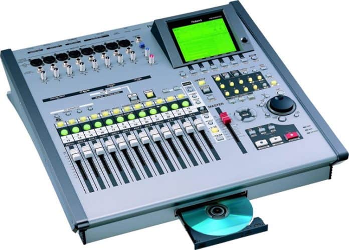 Roland VS2400CD Professional Gear In Your Home